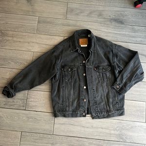 Levi’s oversized jacket